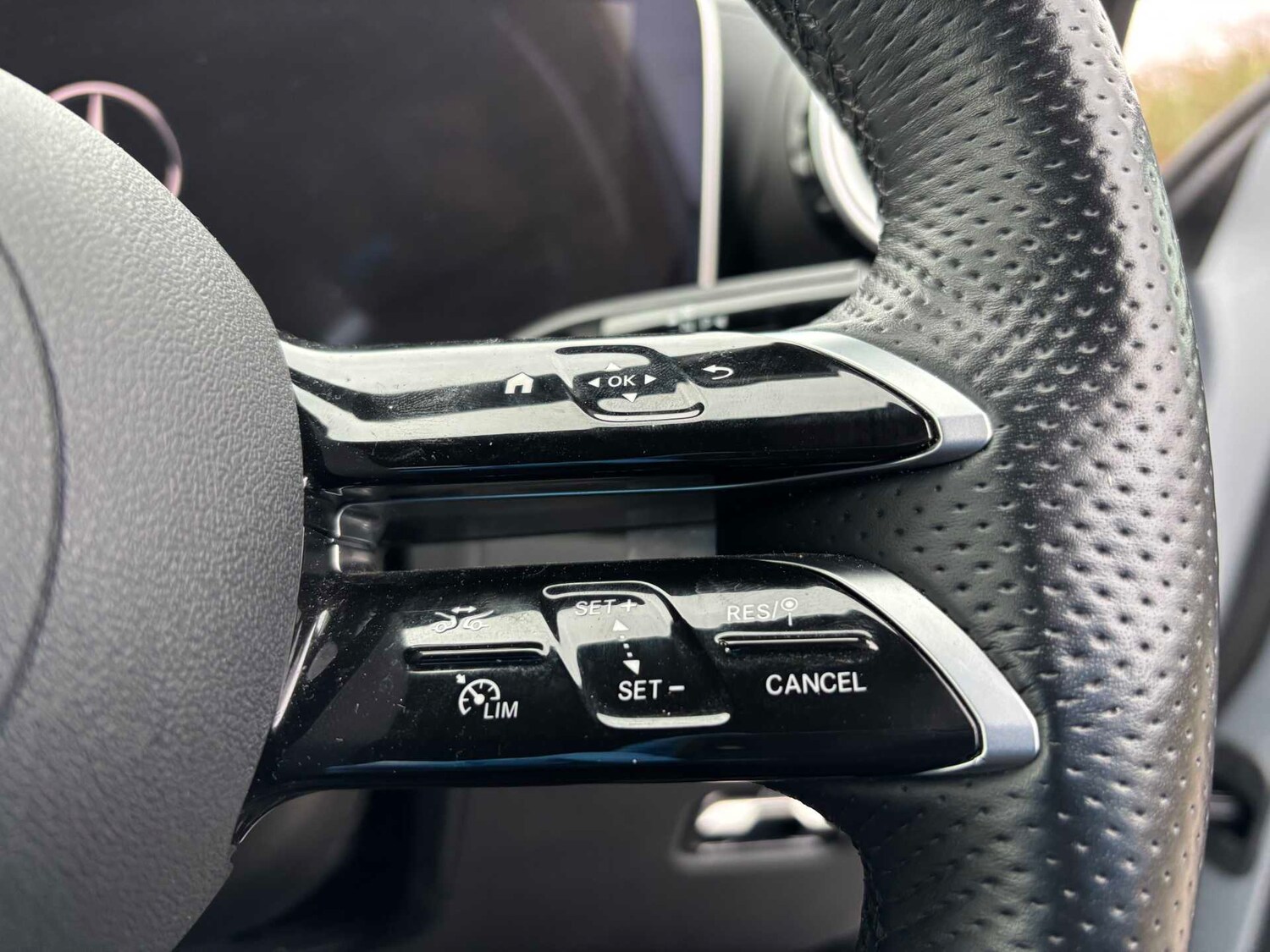 Used Mercedes-Benz GLC 2024 for sale - 77373744: Photo 19