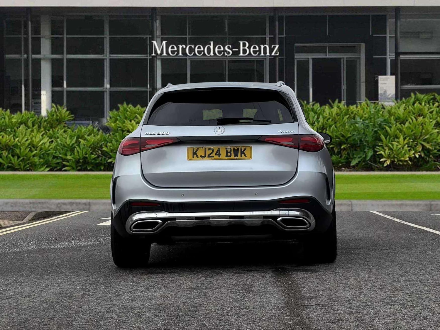 Used Mercedes-Benz GLC 2024 for sale - 77373744: Photo 5