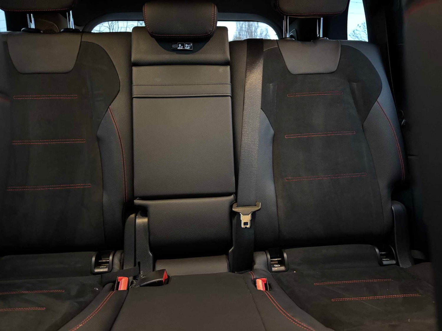 Used Mercedes-Benz GLB 2021 for sale - 77373650: Photo 14