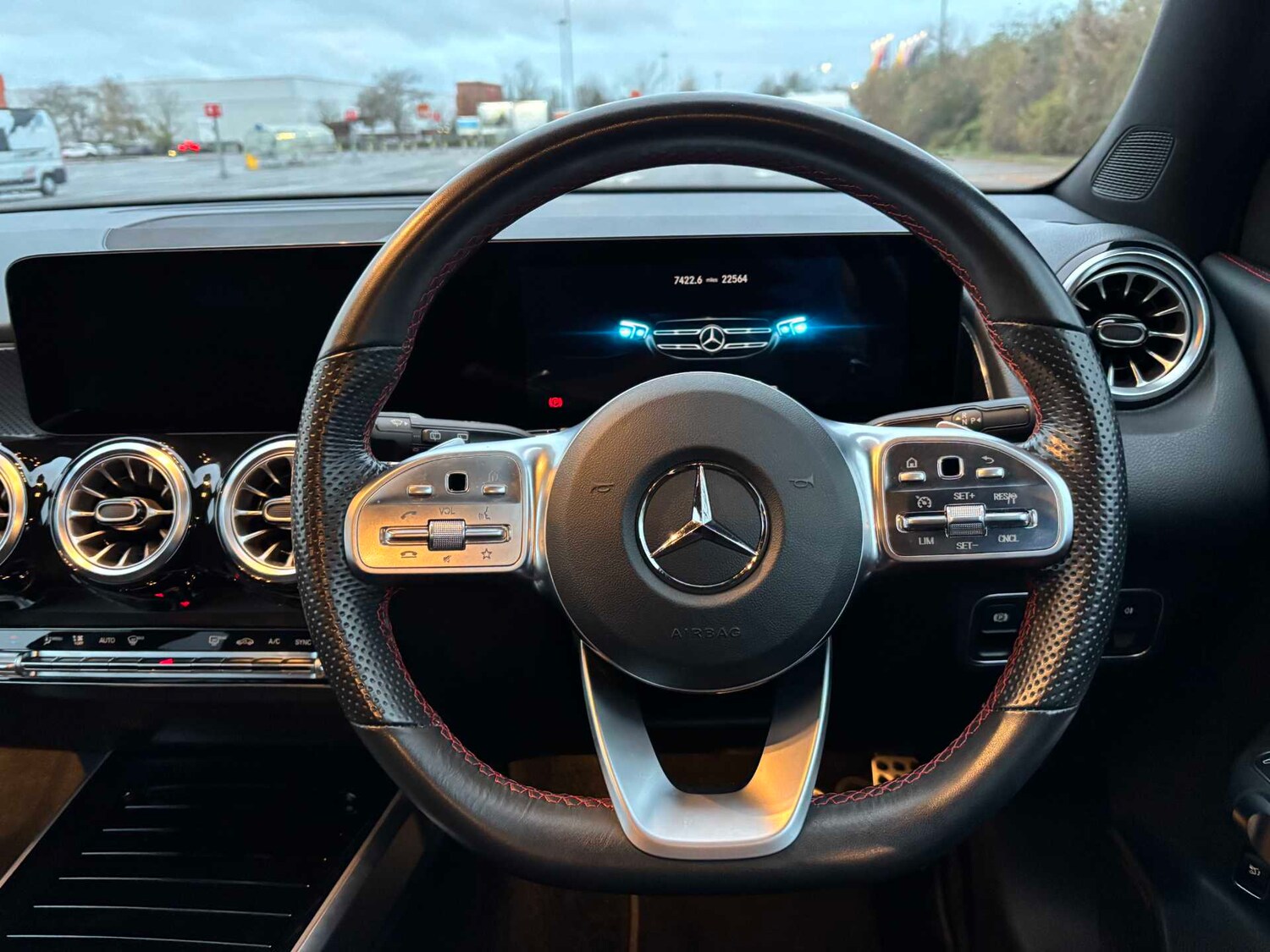 Used Mercedes-Benz GLB 2021 for sale - 77373650: Photo 16