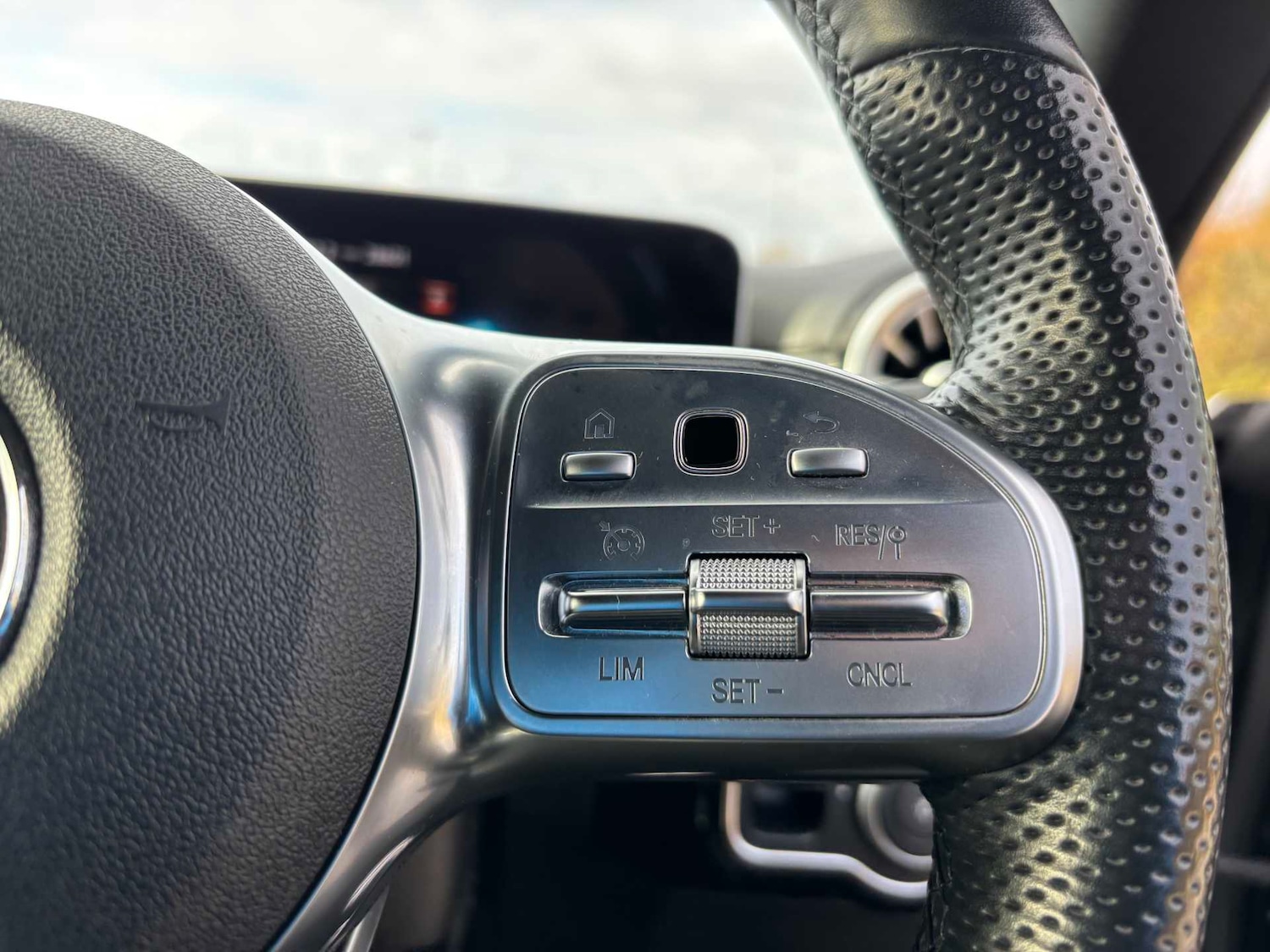 Used Mercedes-Benz CLA 2019 for sale - 77051469: Photo 19