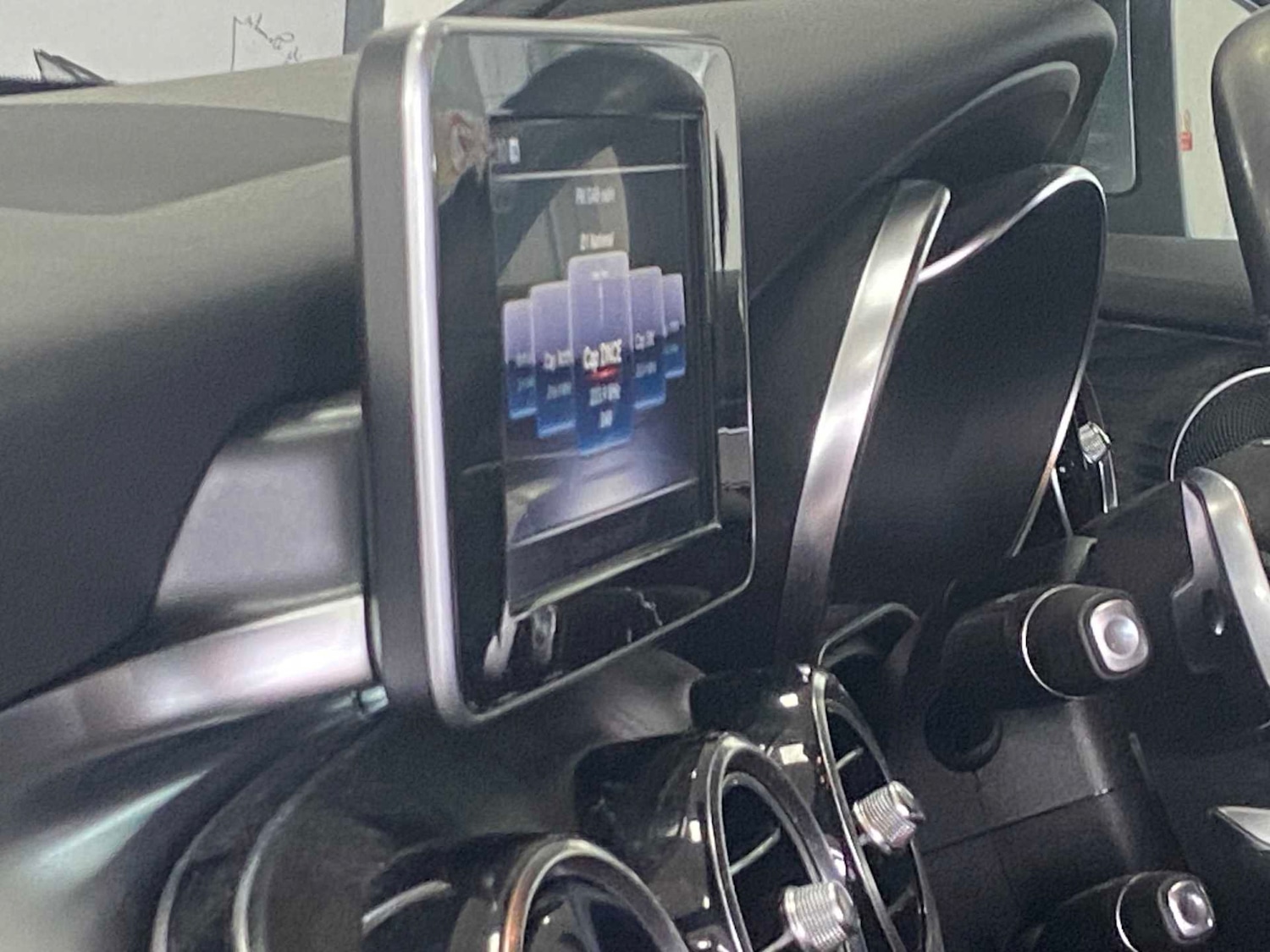 Used Mercedes-Benz GLC 2019 for sale - 77068514: Photo 21