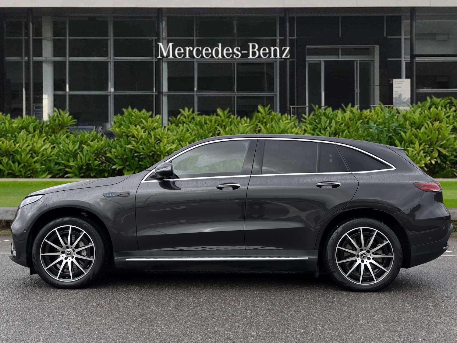 Used Mercedes-Benz EQC 2023 for sale - 77219573: Photo 3