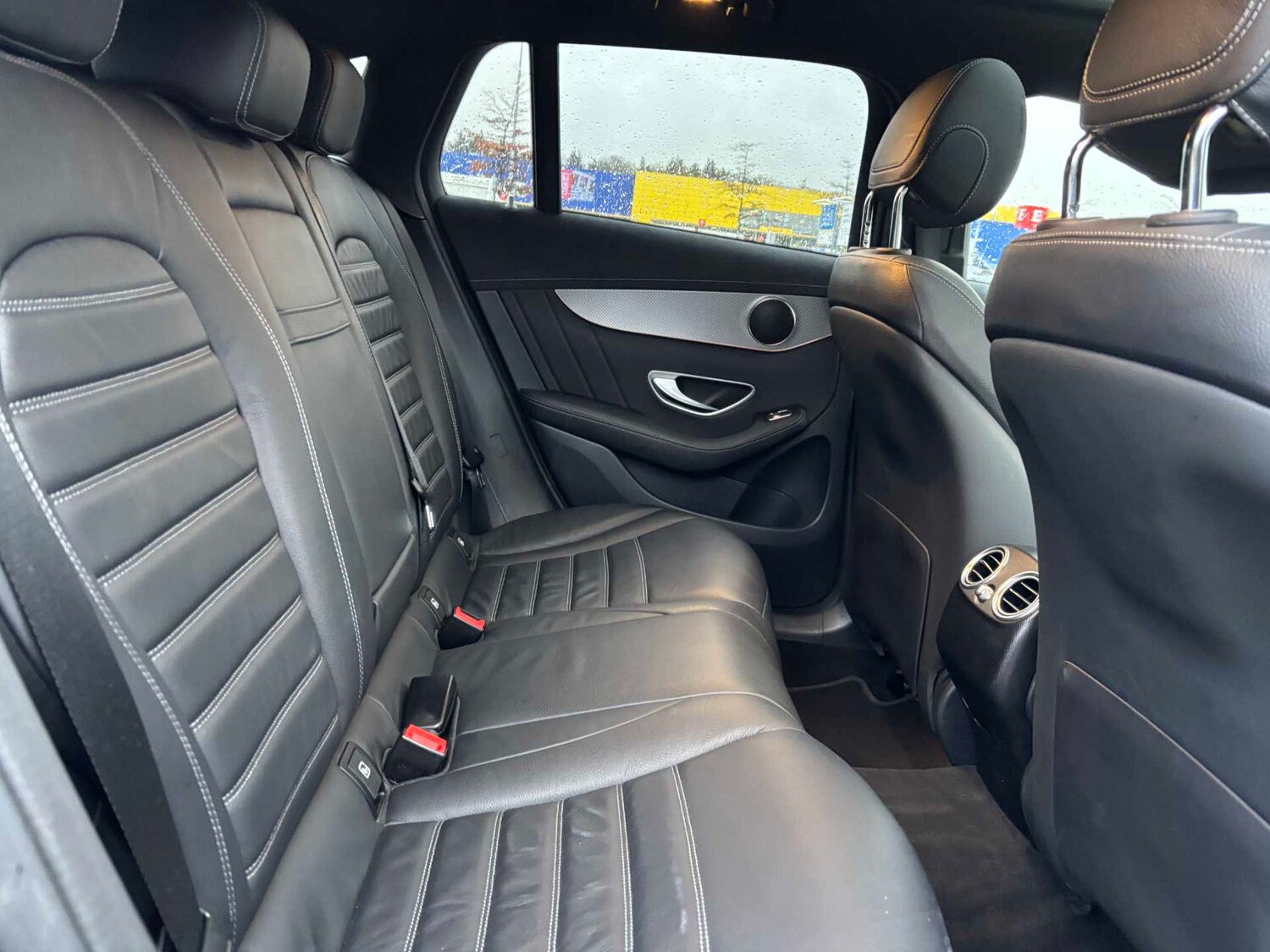 Used Mercedes-Benz EQC 2023 for sale - 77698970: Photo 15