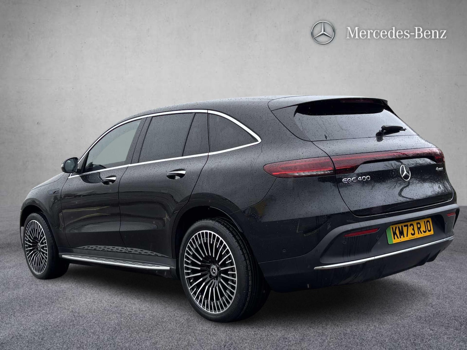 Used Mercedes-Benz EQC 2023 for sale - 77698970: Photo 2