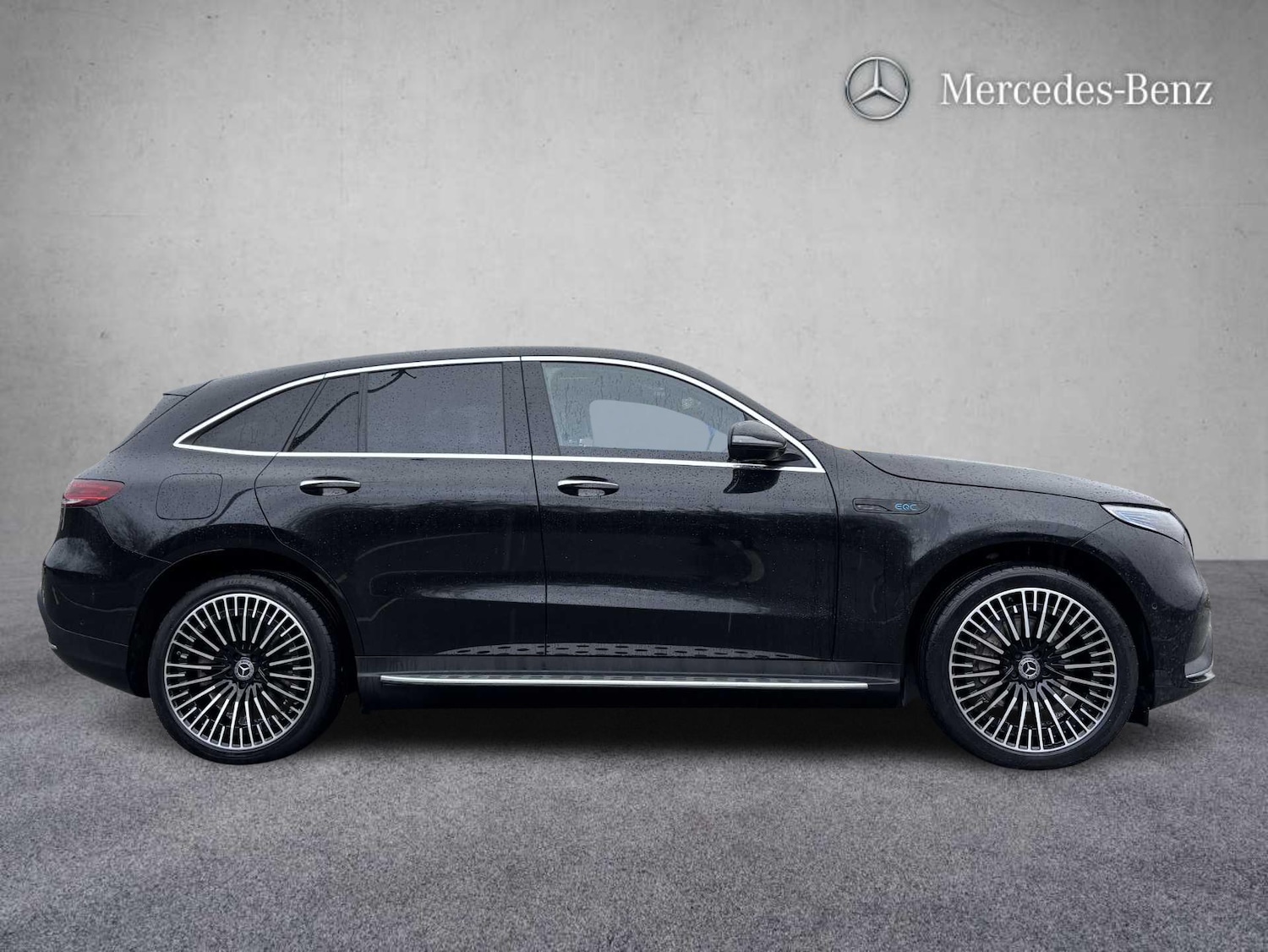 Used Mercedes-Benz EQC 2023 for sale - 77698970: Photo 3