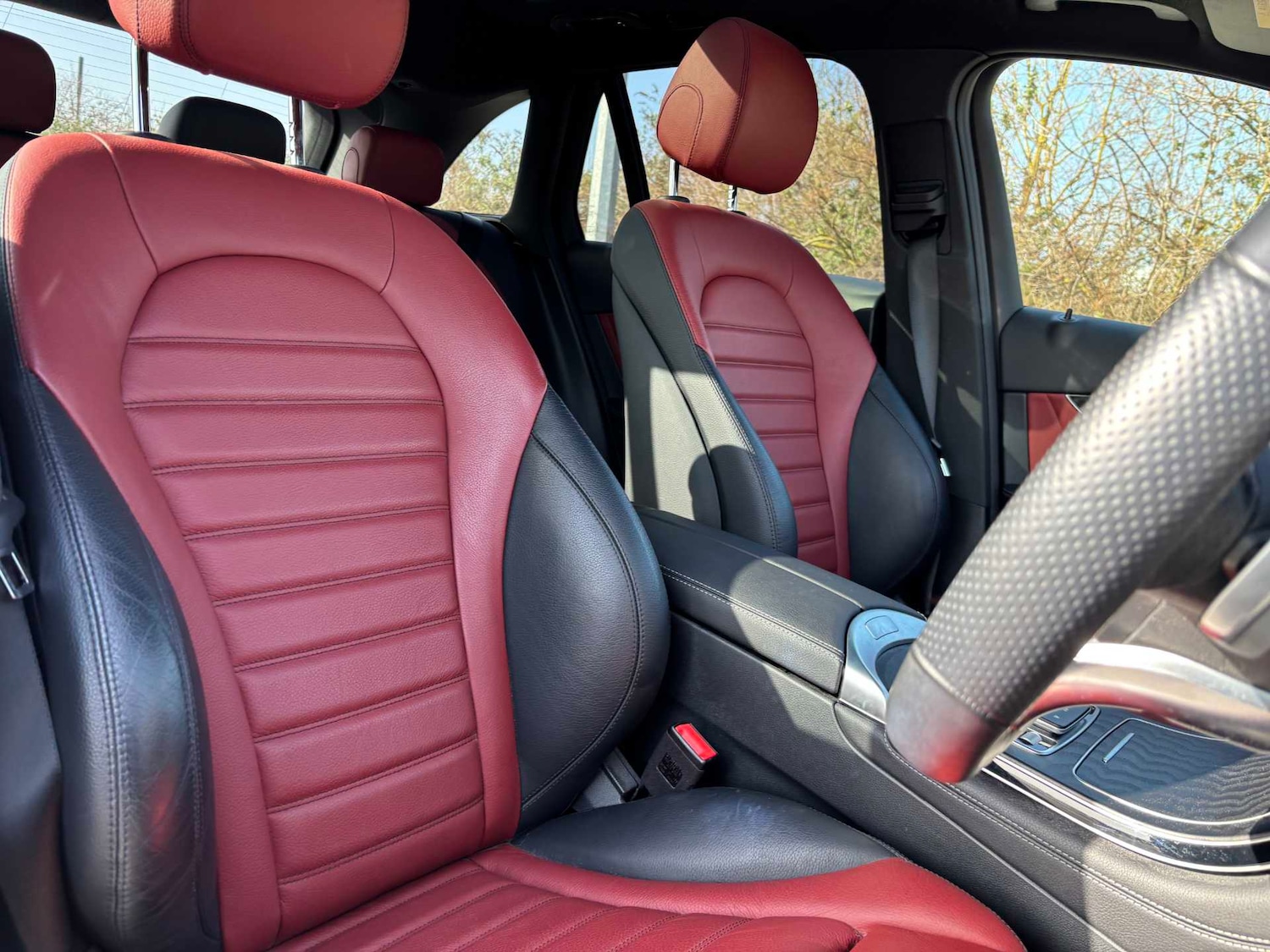 Used Mercedes-Benz GLC 2020 for sale - 77928749: Photo 32