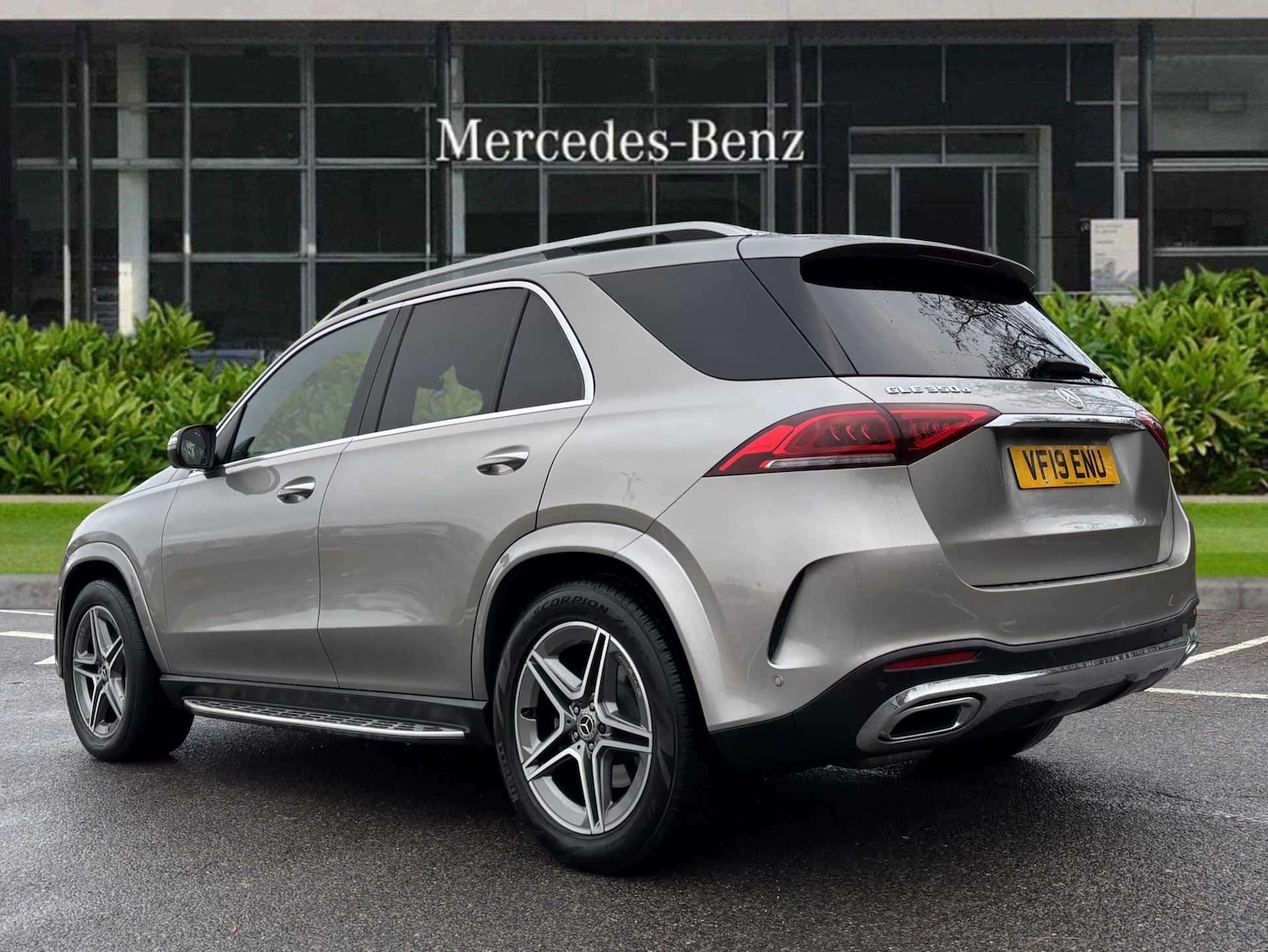 Used Mercedes-Benz GLE 2019 for sale - 76691977: Photo 2