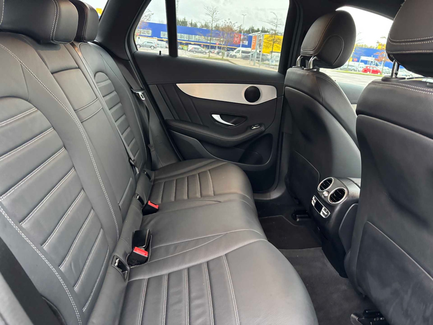 Used Mercedes-Benz GLC 2022 for sale - 77239887: Photo 17