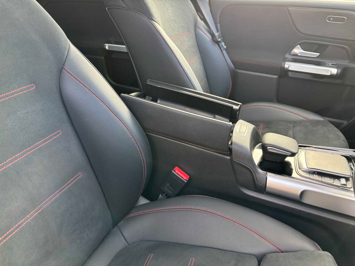 Used Mercedes-Benz EQB 2022 for sale - 77068564: Photo 31