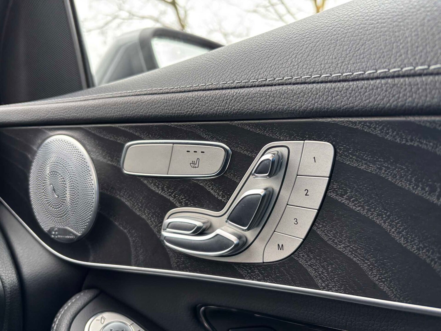 Used Mercedes-Benz GLC 2020 for sale - 78090215: Photo 30