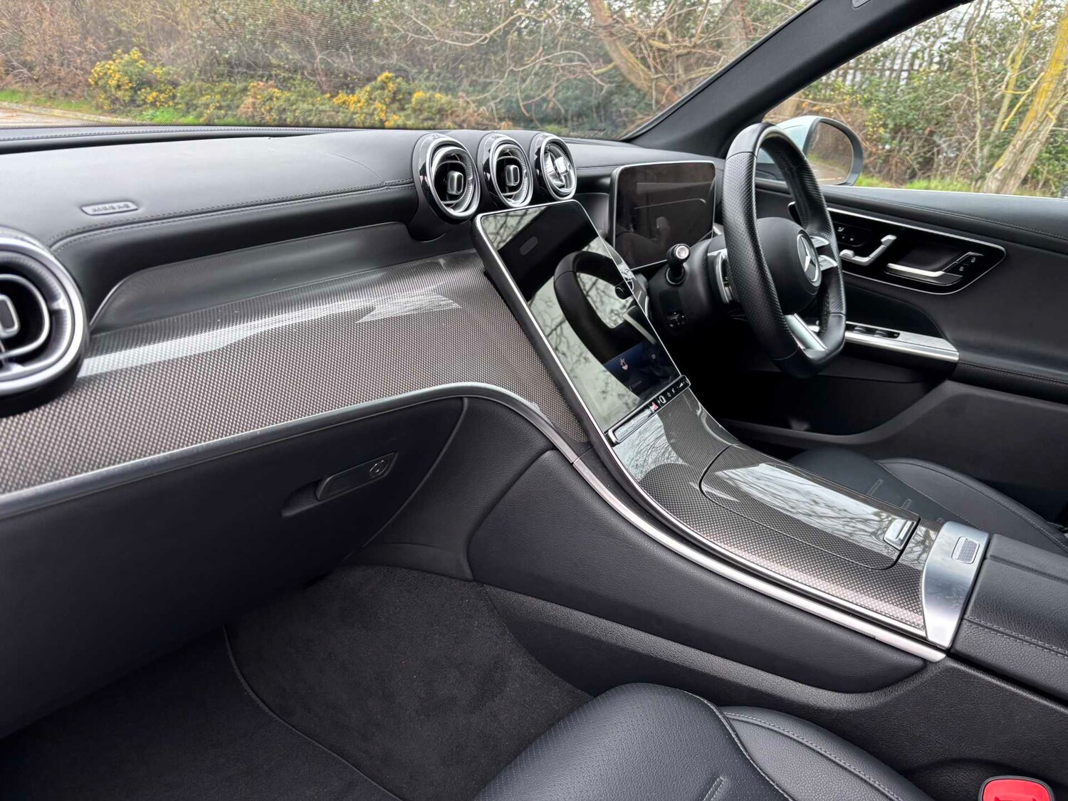 Used Mercedes-Benz GLC 2024 for sale - 77443514: Photo 11