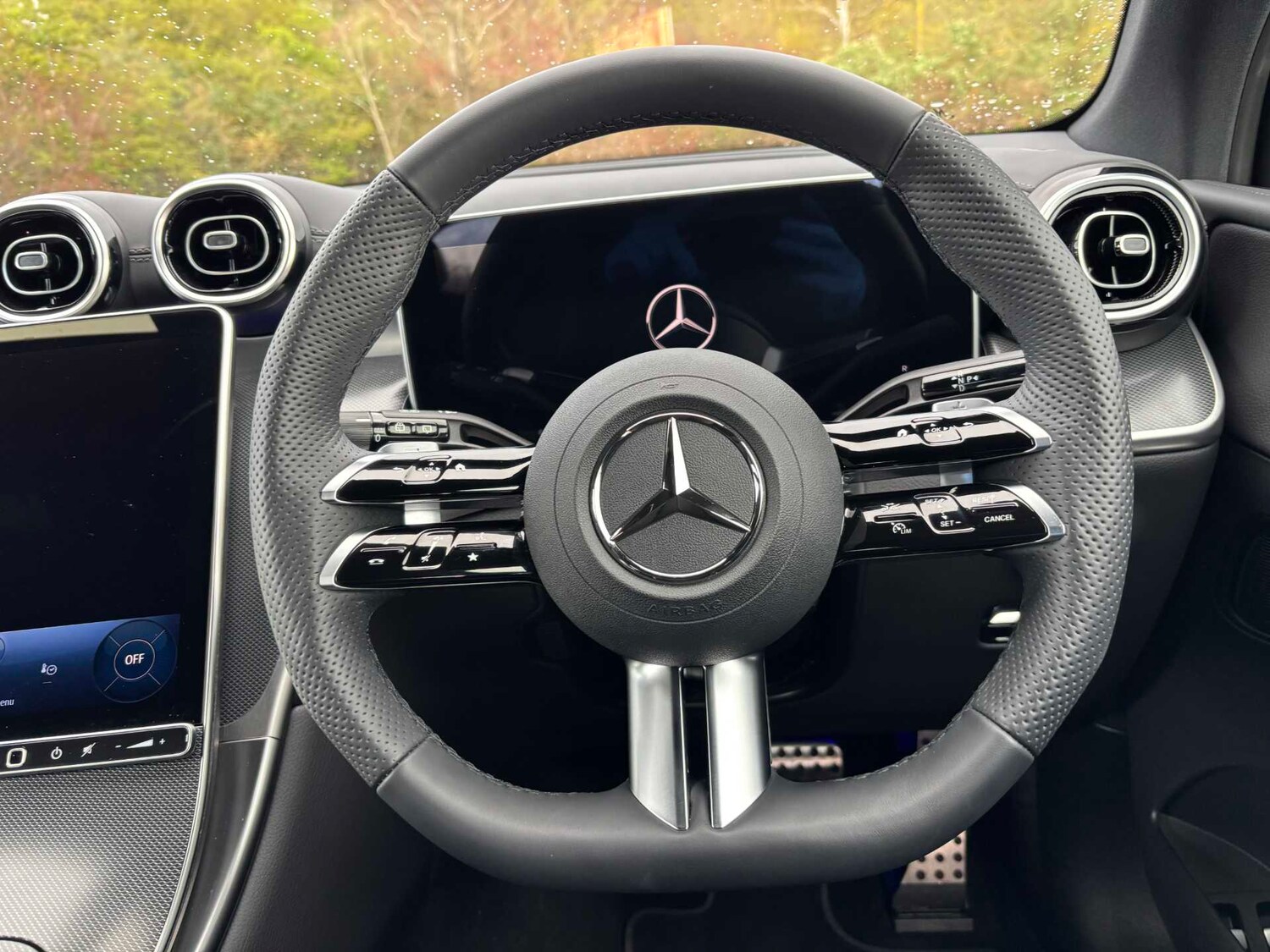 Used Mercedes-Benz GLC 2025 for sale - 77996125: Photo 16