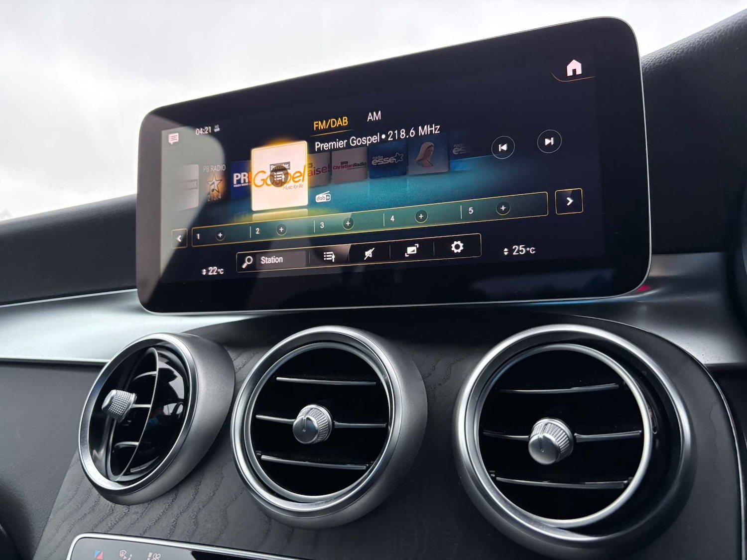 Used Mercedes-Benz GLC 2021 for sale - 77540649: Photo 35