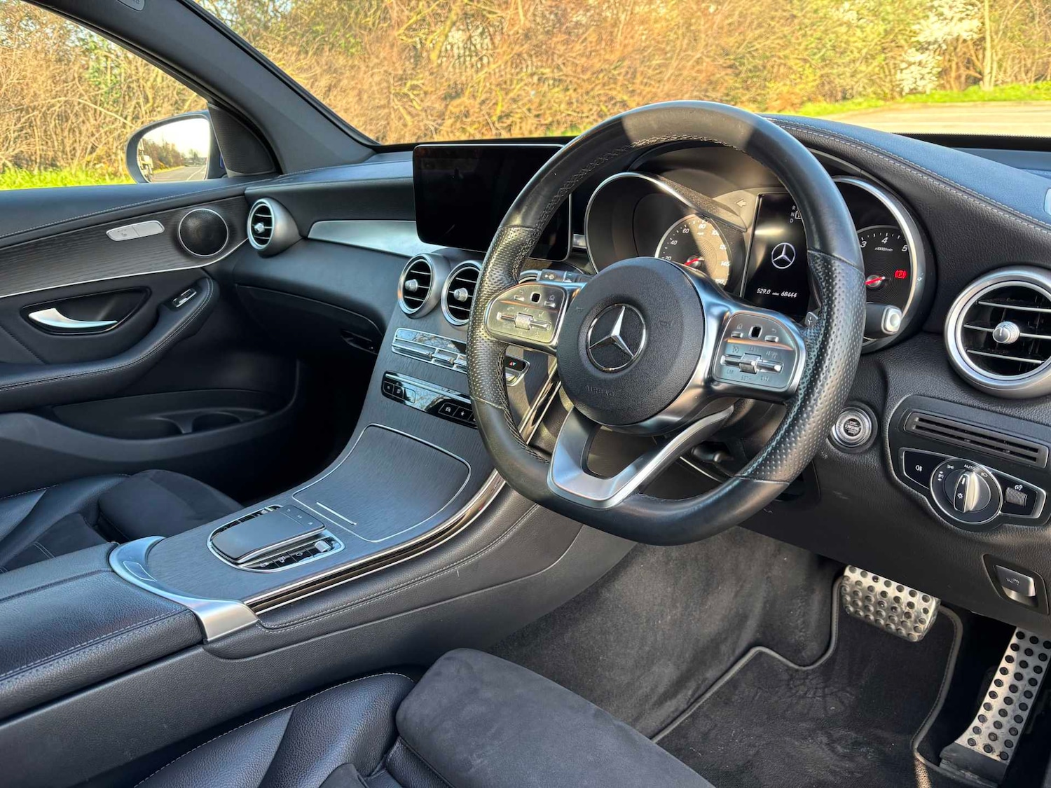 Used Mercedes-Benz GLC 2020 for sale - 77943162: Photo 13