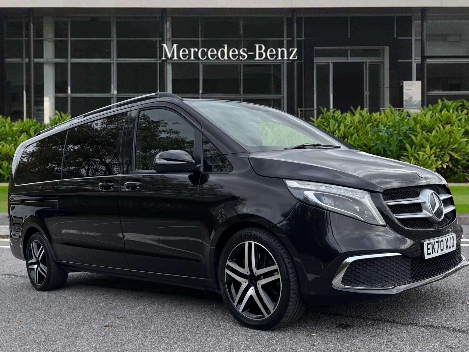 Used Mercedes-Benz V-Class 2020 for sale - 76501899: Photo 1