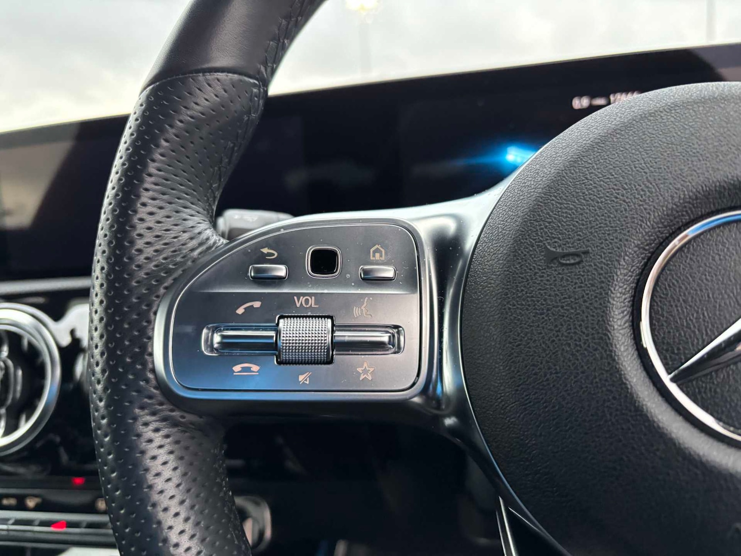 Used Mercedes-Benz CLA 2023 for sale - 77589250: Photo 18