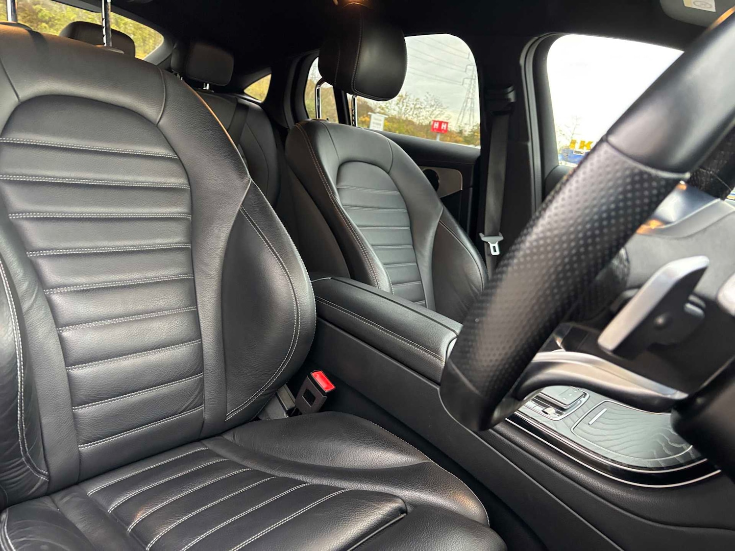 Used Mercedes-Benz GLC 2021 for sale - 76501951: Photo 32