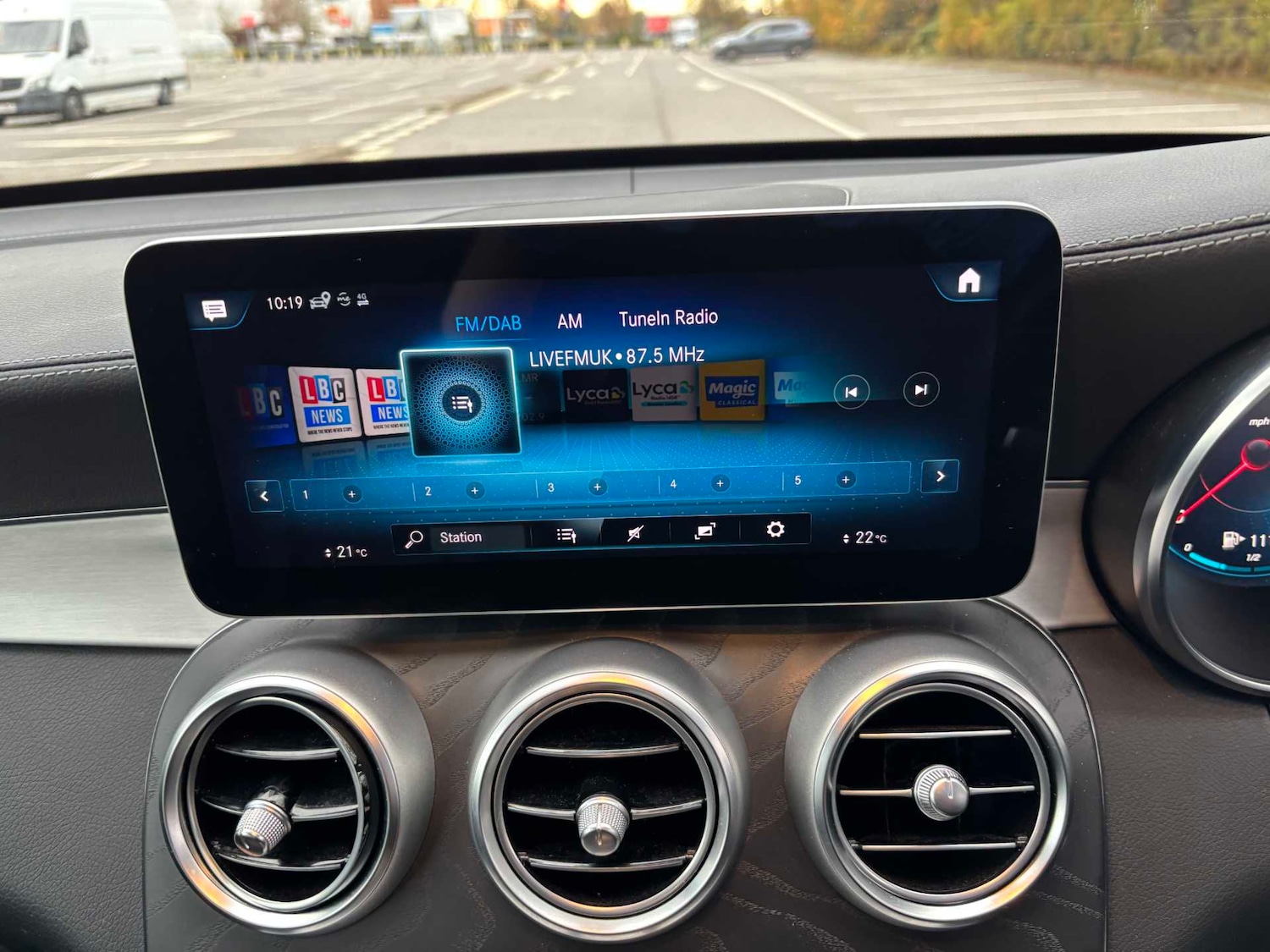 Used Mercedes-Benz GLC 2021 for sale - 76501951: Photo 35