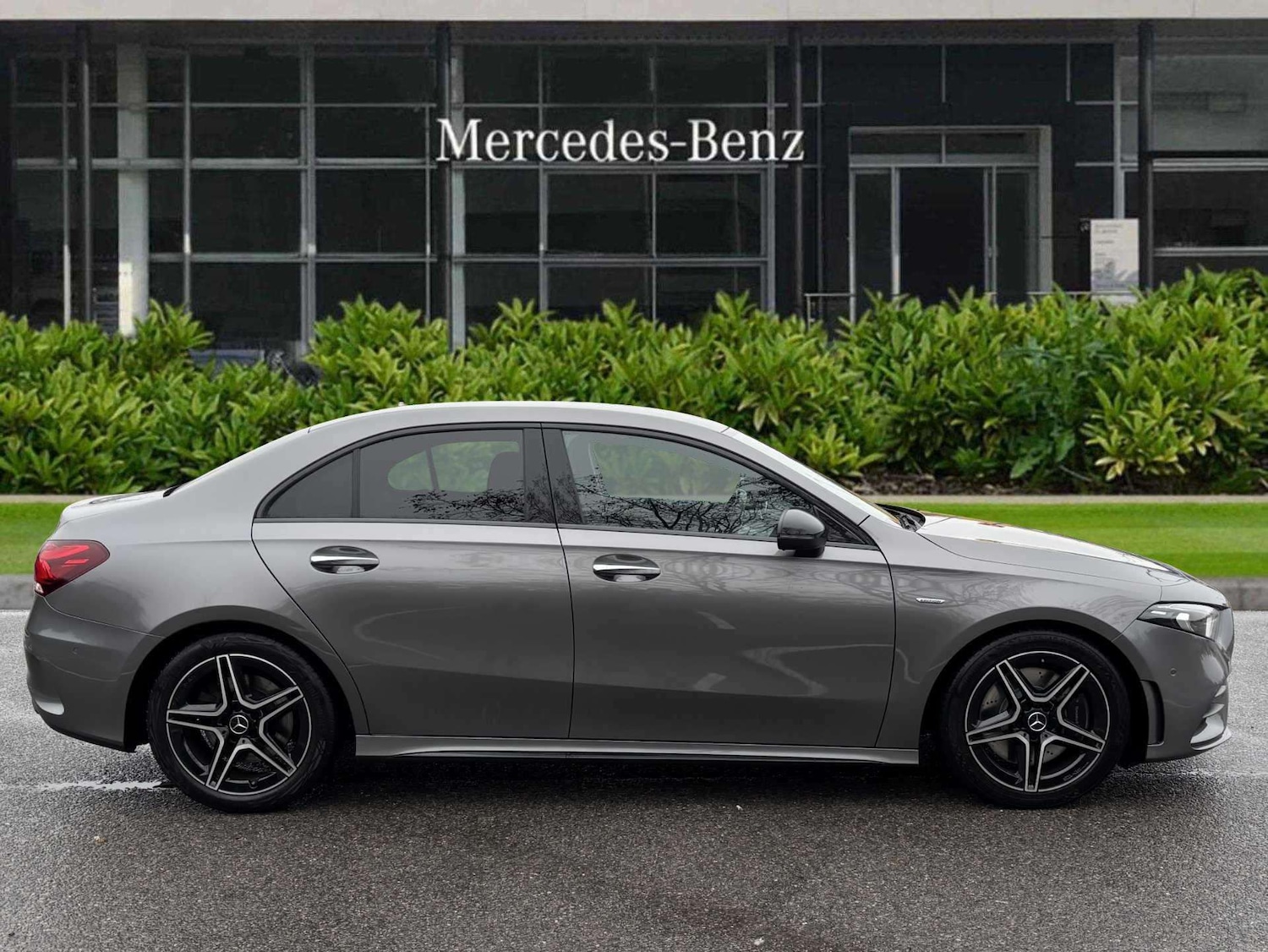 Used Mercedes-Benz A-Class 2021 for sale - 77082980: Photo 2