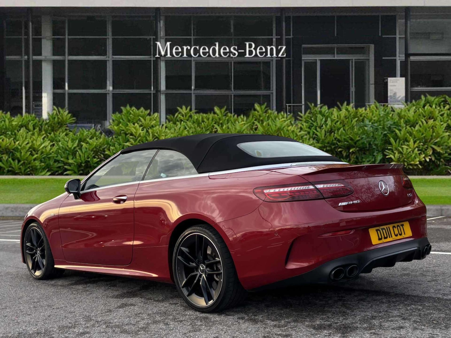 Used Mercedes-Benz E Class 2023 for sale - 76564546: Photo 2