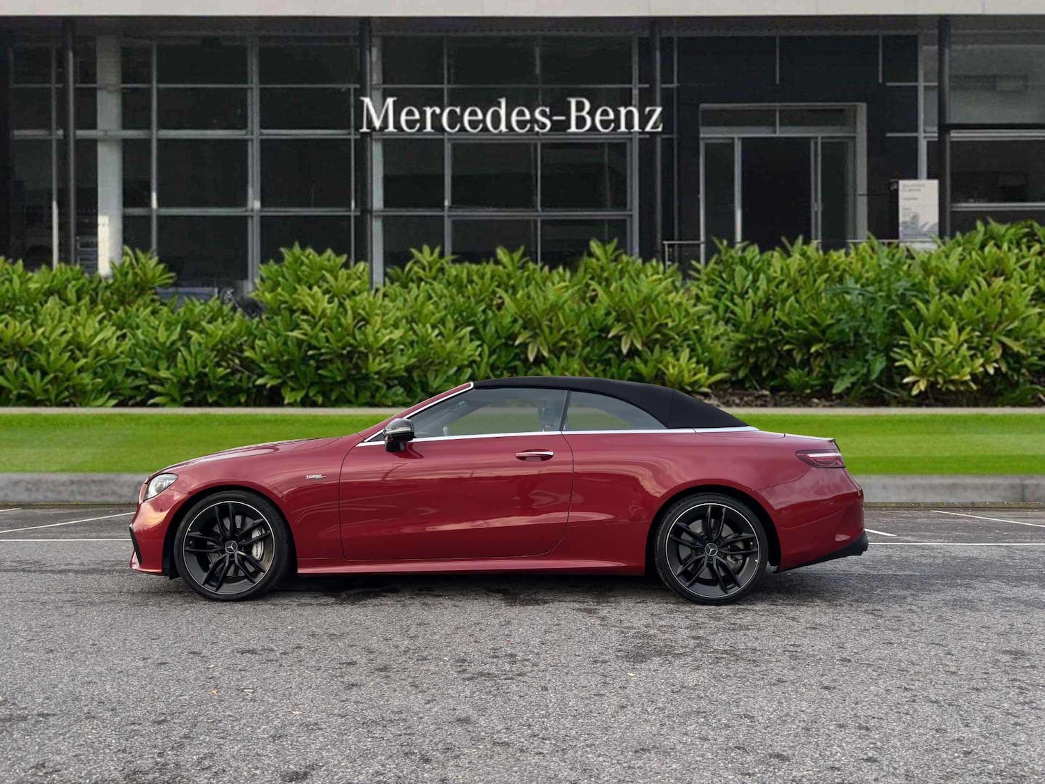 Used Mercedes-Benz E Class 2023 for sale - 76564546: Photo 3