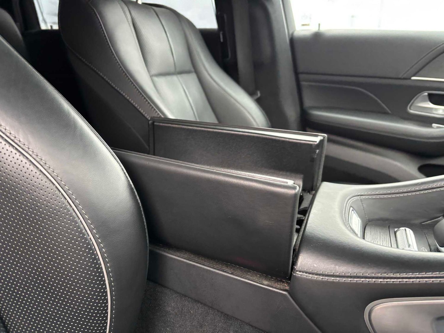 Used Mercedes-Benz GLS 2022 for sale - 76955300: Photo 31