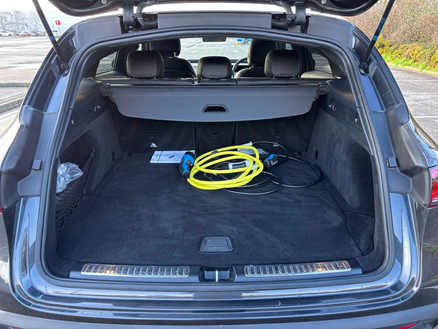 Used Mercedes-Benz EQC 2021 for sale - 77294156: Photo 12