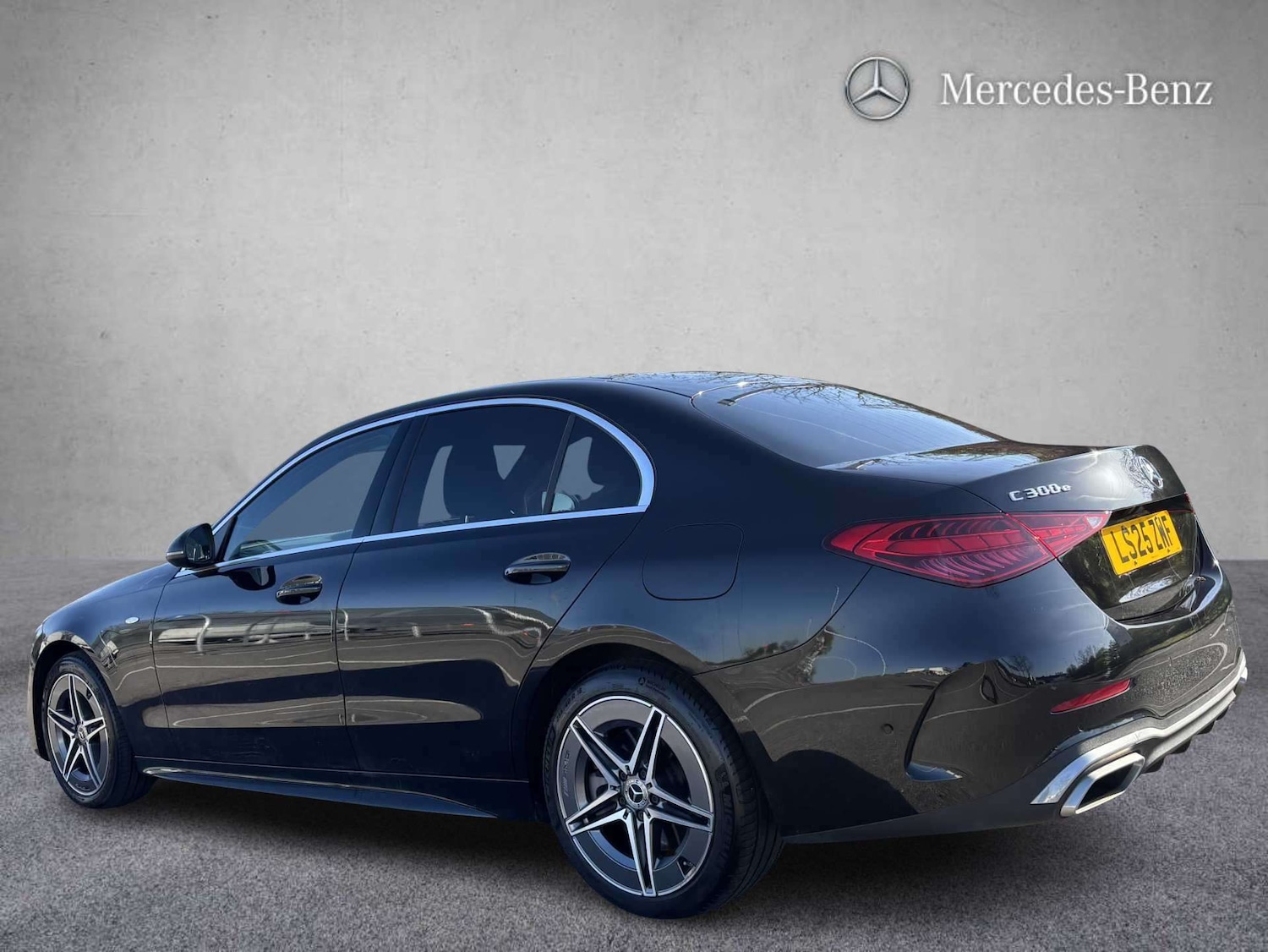 Used Mercedes-Benz C Class 2025 for sale - 77648928: Photo 2