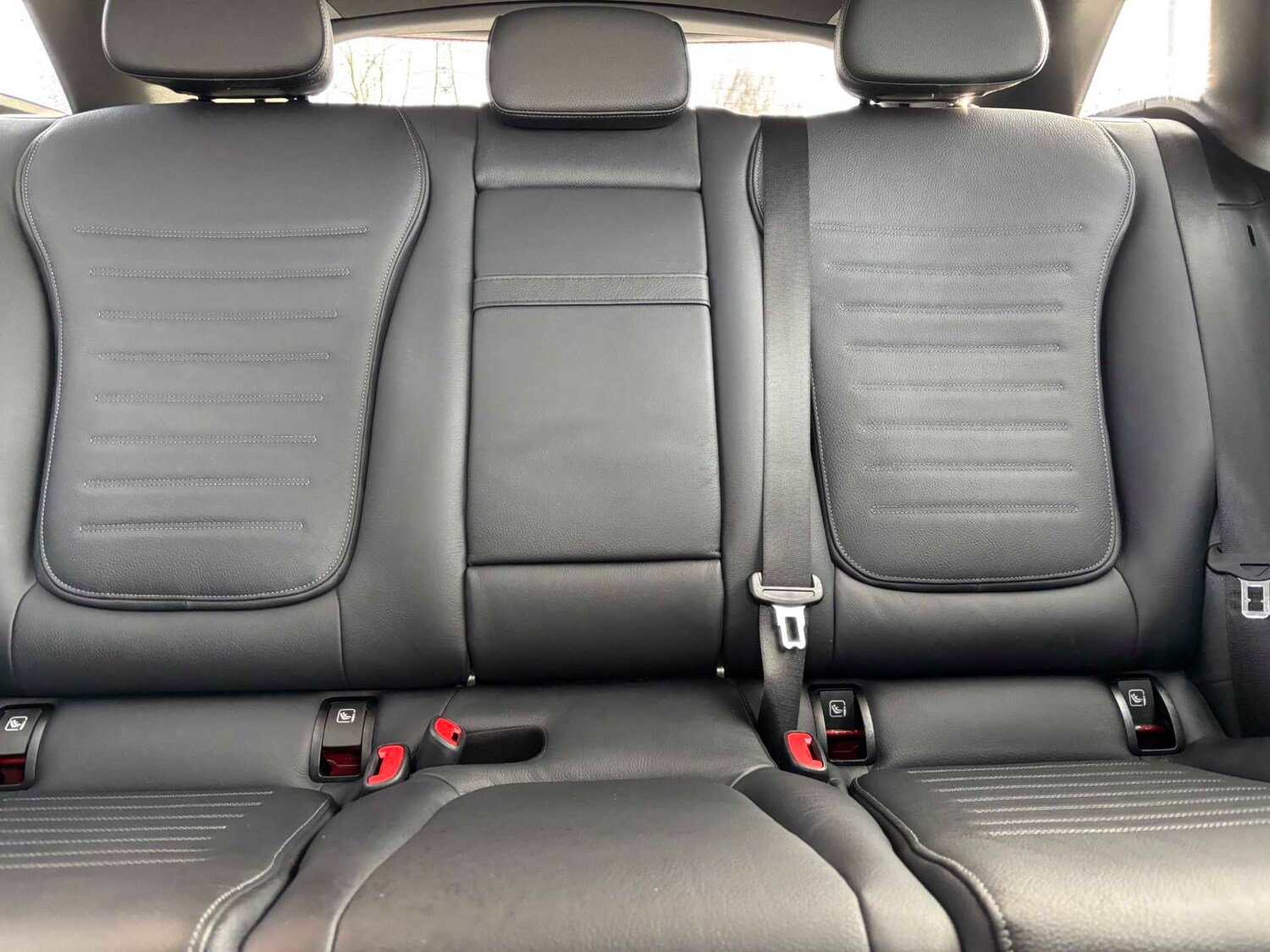 Used Mercedes-Benz GLC 2023 for sale - 77540833: Photo 14