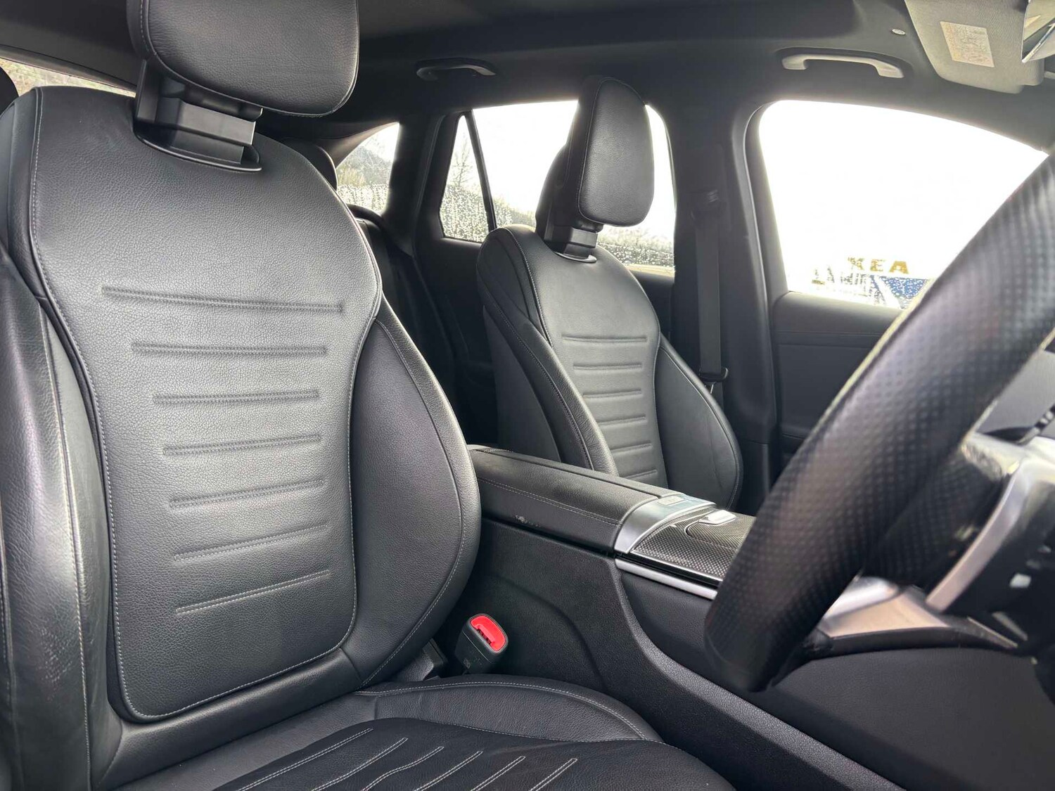 Used Mercedes-Benz GLC 2023 for sale - 77540833: Photo 32