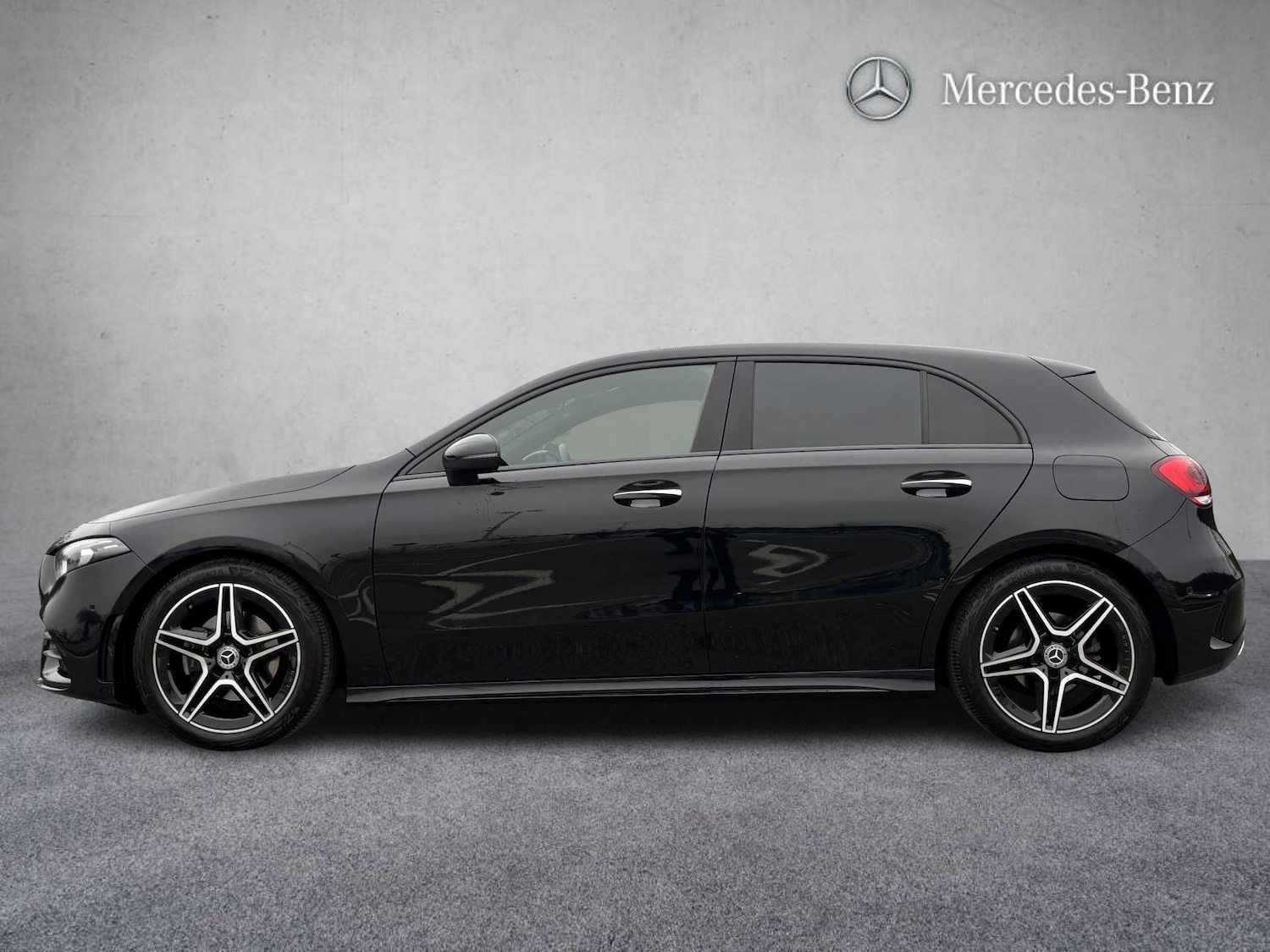 Used Mercedes-Benz A-Class 2023 for sale - 77756618: Photo 3