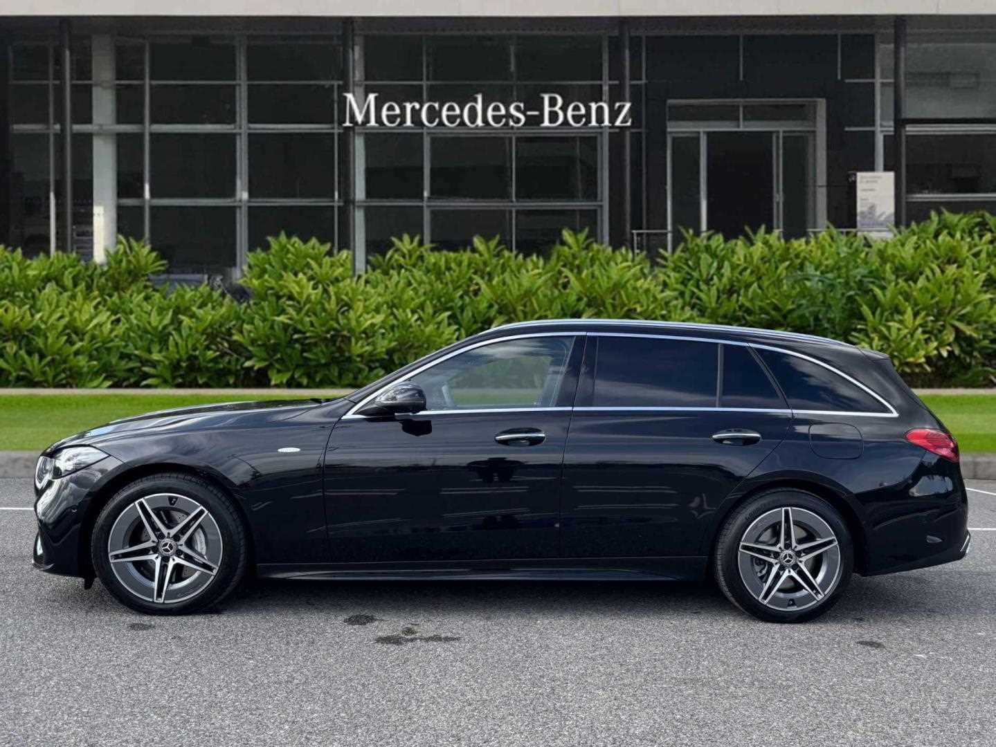 Used Mercedes-Benz C Class 2025 for sale - 77158490: Photo 5