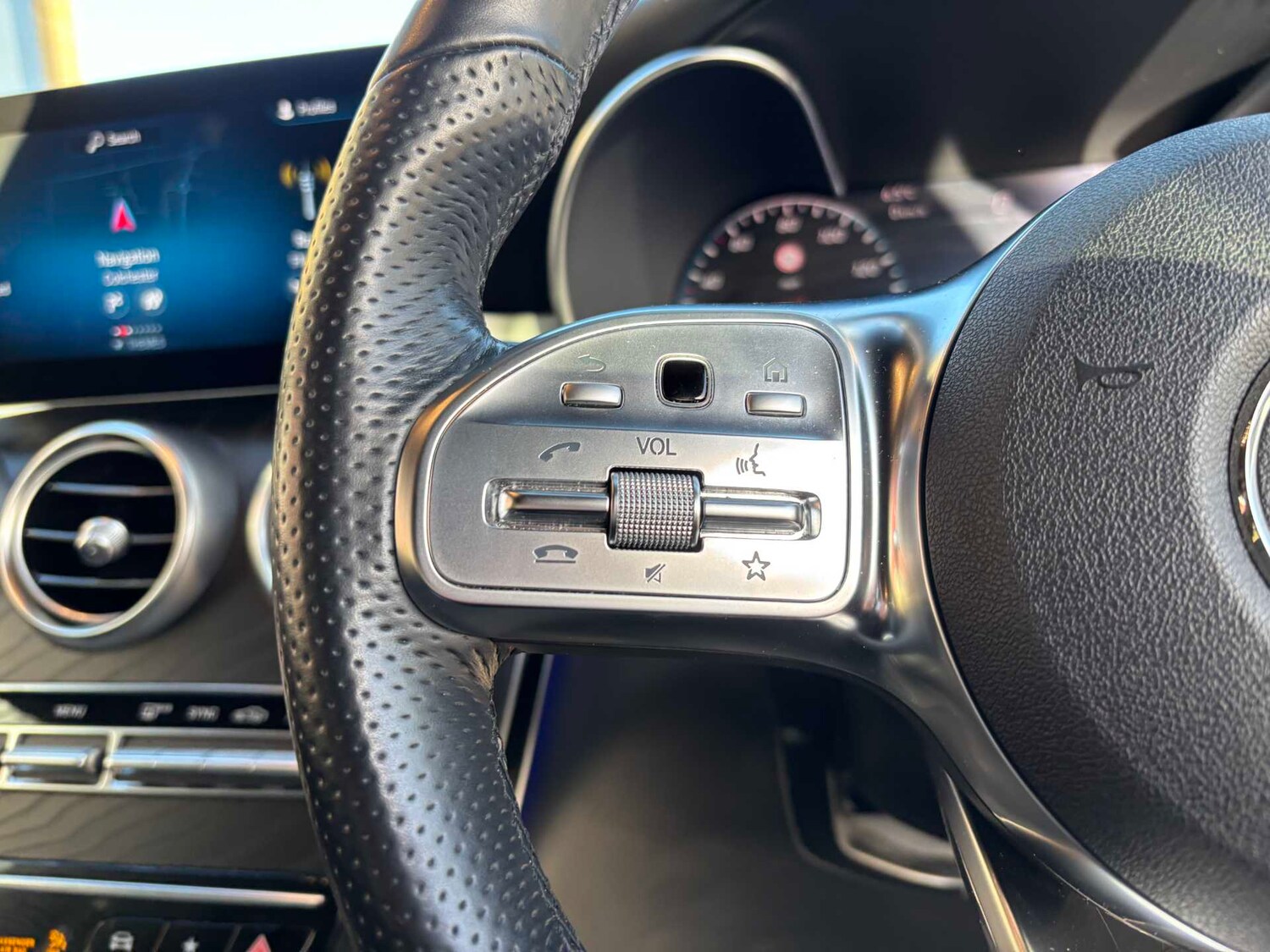 Used Mercedes-Benz GLC 2020 for sale - 78024167: Photo 22