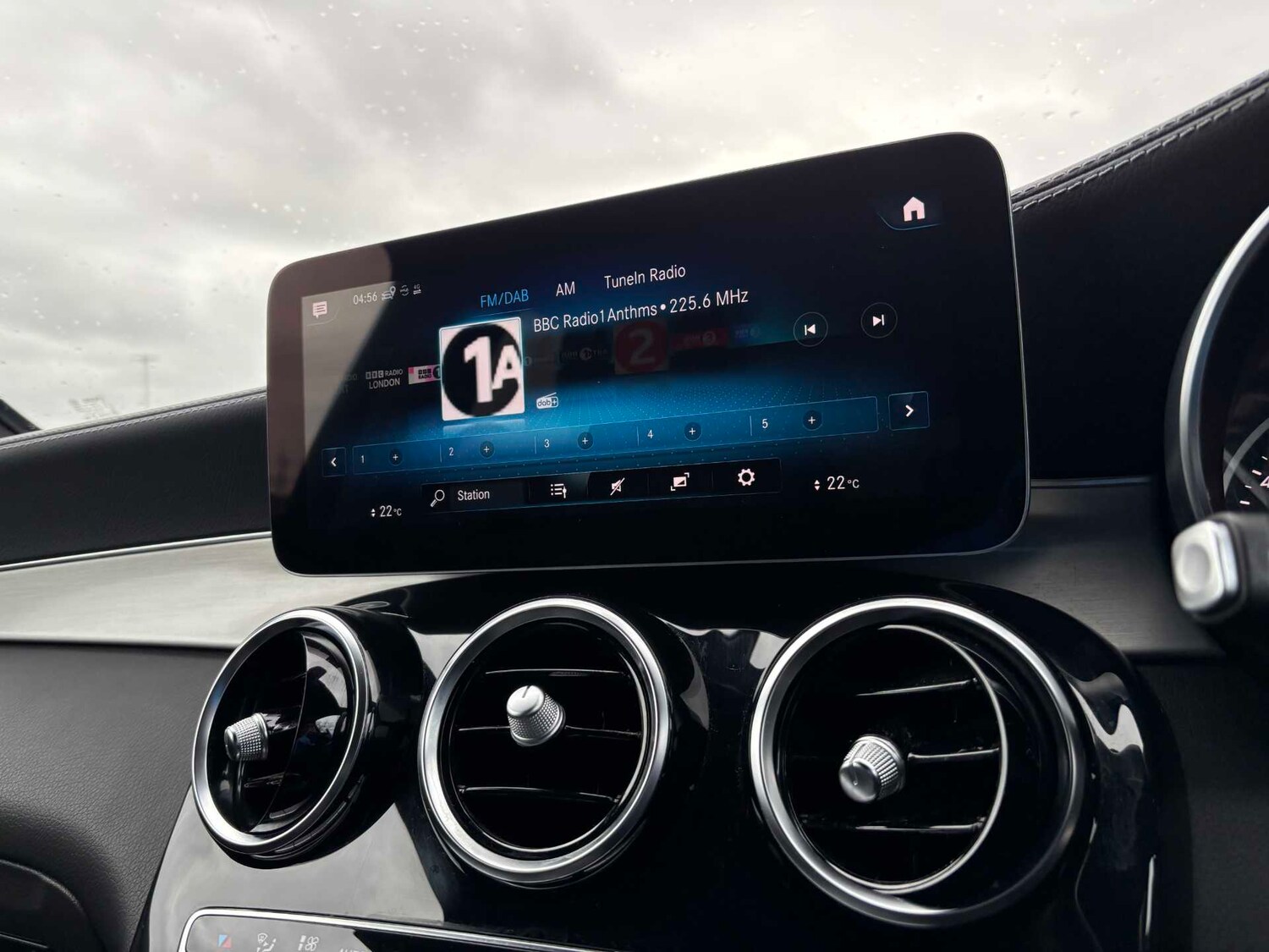 Used Mercedes-Benz GLC 2022 for sale - 77913701: Photo 33