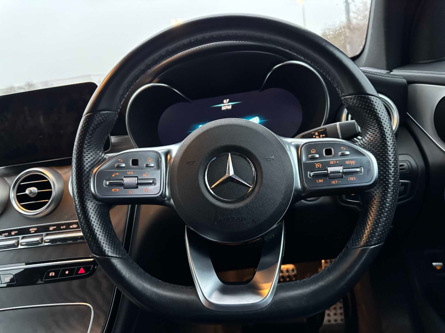 Used Mercedes-Benz GLC 2022 for sale - 77219679: Photo 16