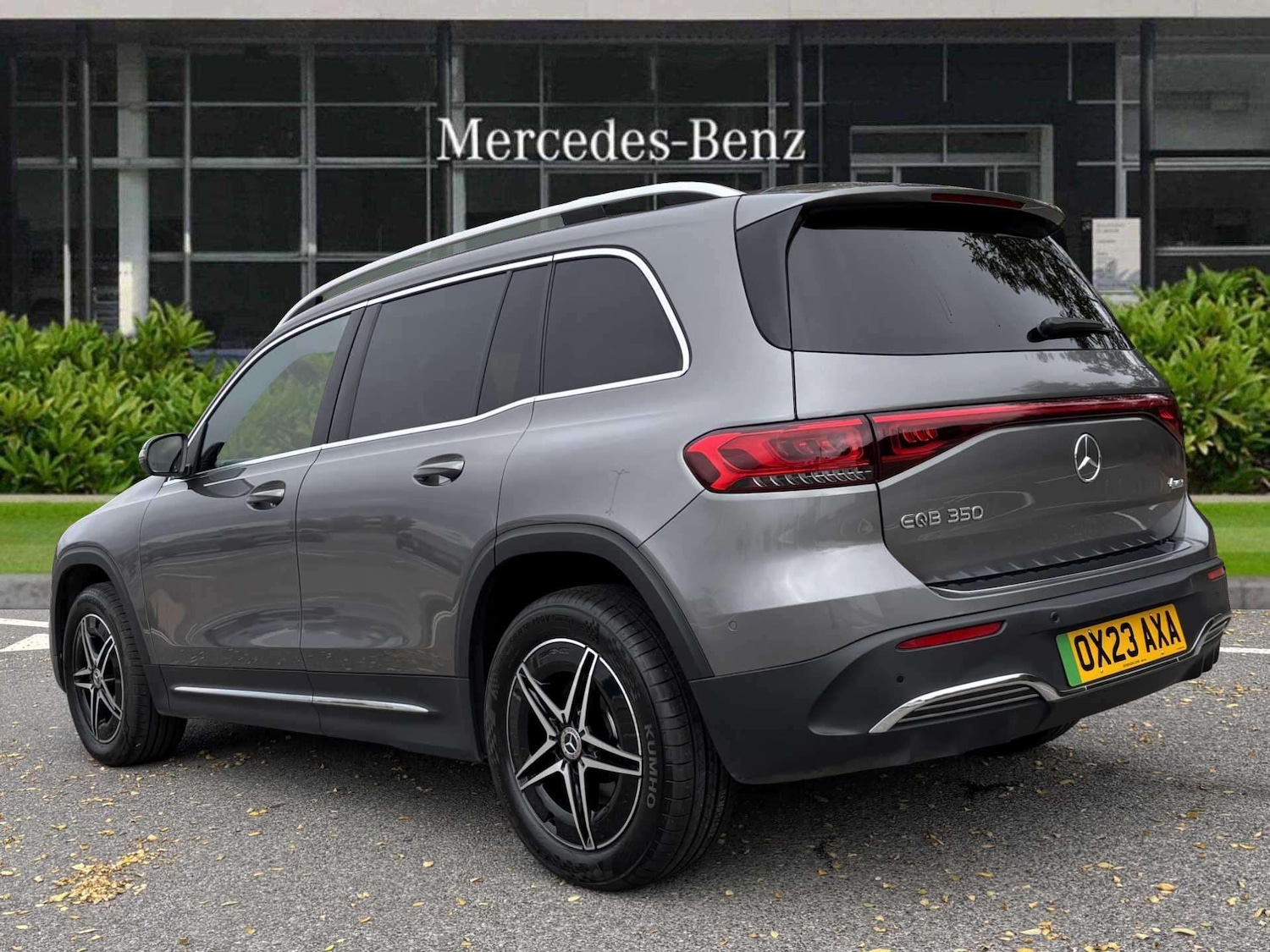 Used Mercedes-Benz EQB 2023 for sale - 76218203: Photo 2