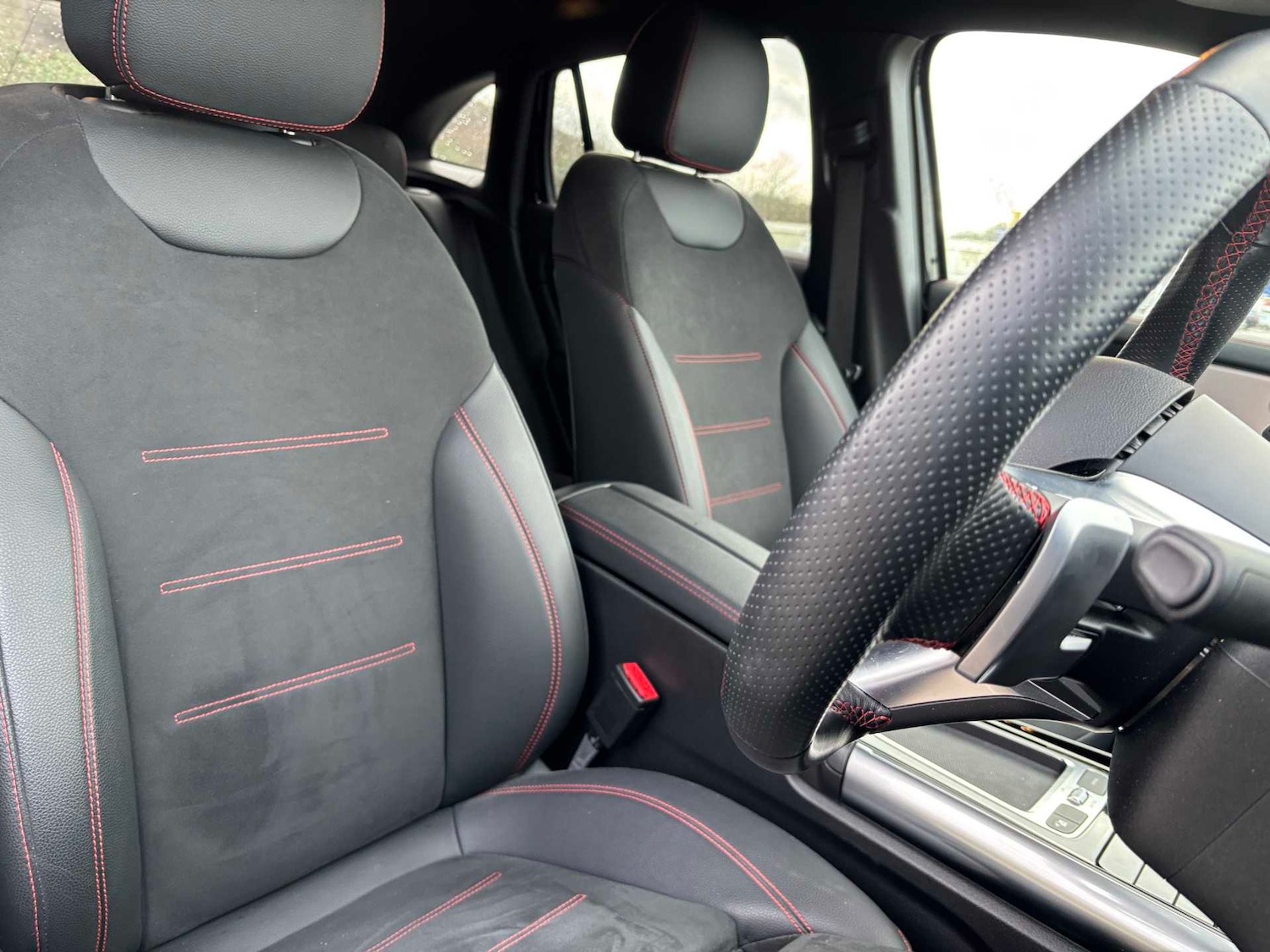 Used Mercedes-Benz GLA 2023 for sale - 77294240: Photo 32