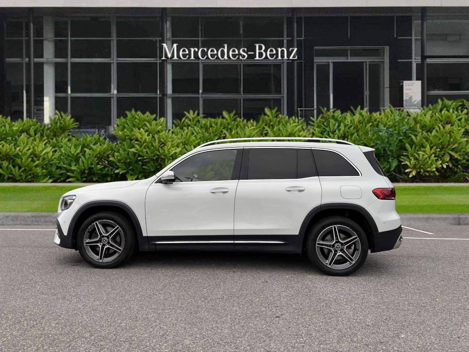 Used Mercedes-Benz GLB 2021 for sale - 76205112: Photo 3