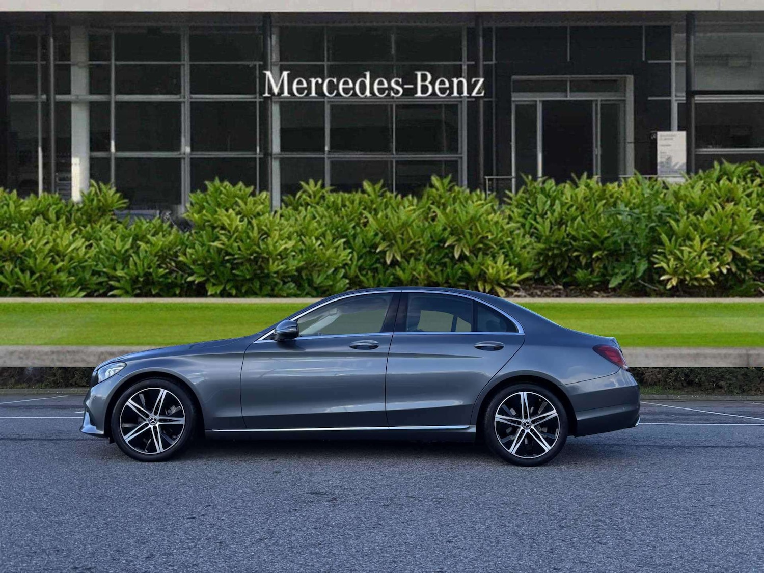 Used Mercedes-Benz C Class 2021 for sale - 77068628: Photo 3