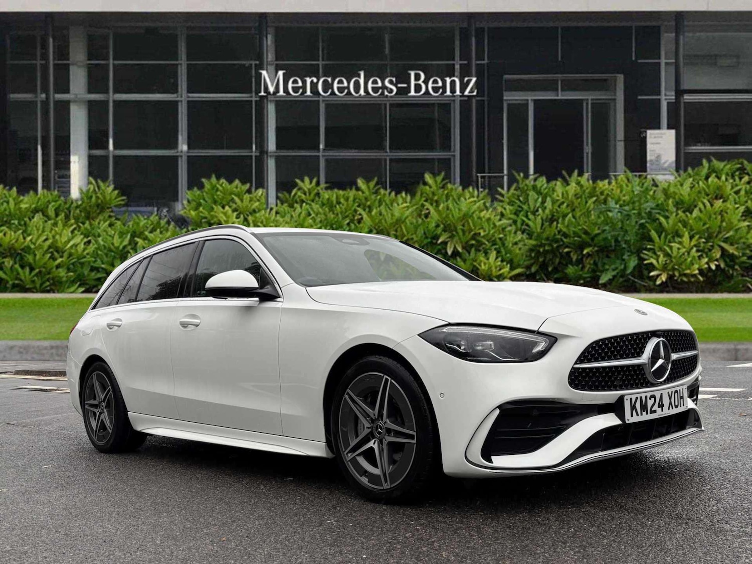 Used Mercedes-Benz C-Class 2024 for sale - 76034616: Photo 1