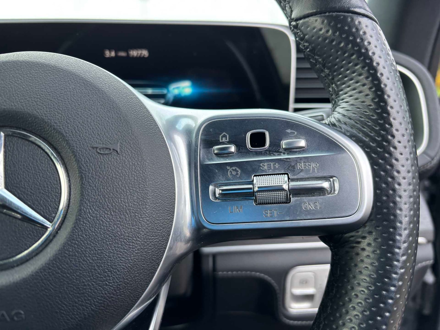 Used Mercedes-Benz GLE 2022 for sale - 77500195: Photo 19