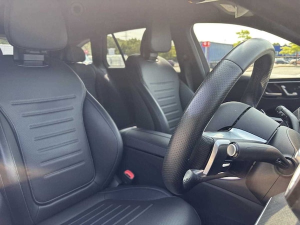 Used Mercedes-Benz C-Class 2024 for sale - 75510786: Photo 31