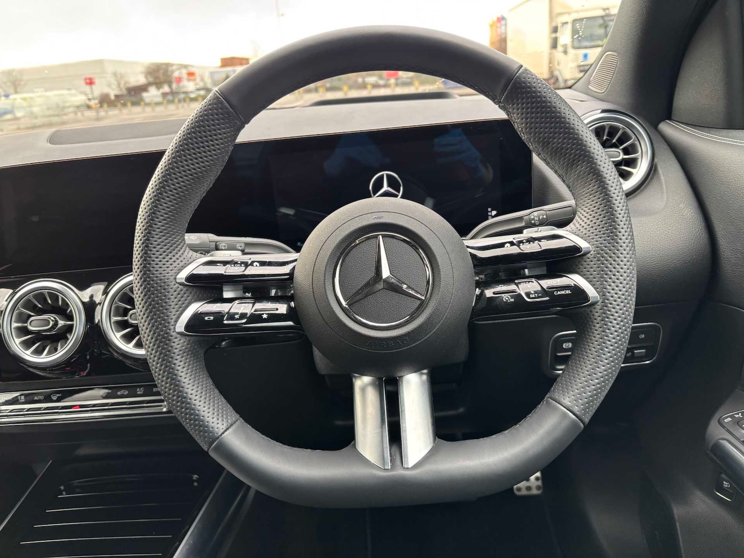 Used Mercedes-Benz GLA 2025 for sale - 77540786: Photo 16