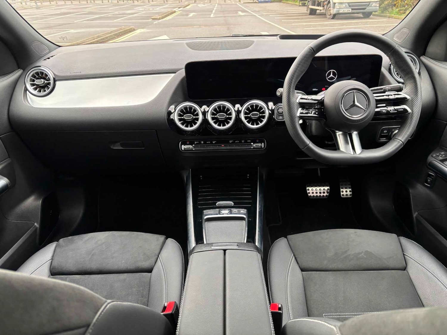 Used Mercedes-Benz GLA 2025 for sale - 77540786: Photo 17