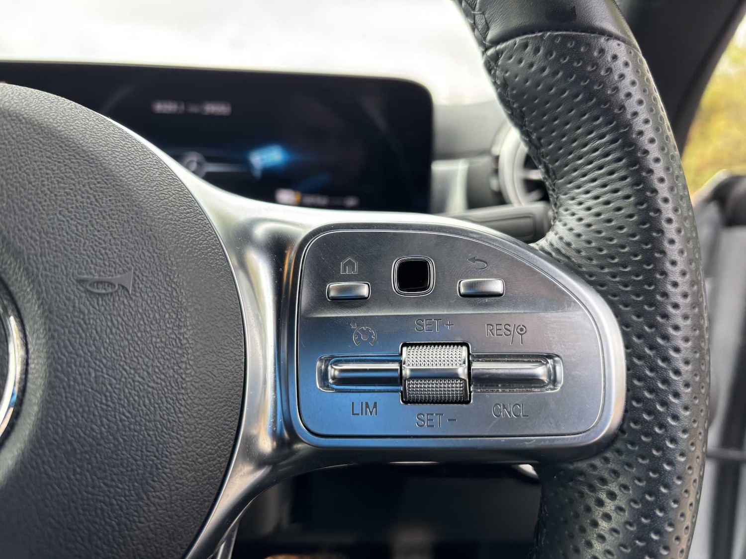 Used Mercedes-Benz CLA 2022 for sale - 76249059: Photo 19