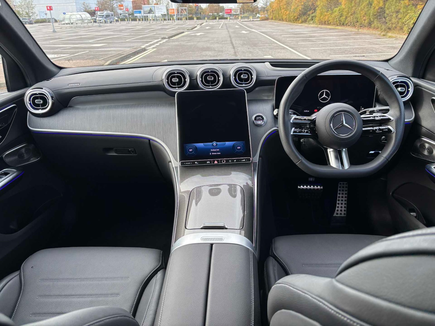 Used Mercedes-Benz GLC 2023 for sale - 76460527: Photo 17