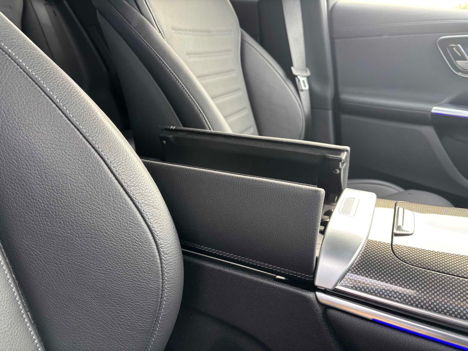 Used Mercedes-Benz GLC 2023 for sale - 76460527: Photo 31