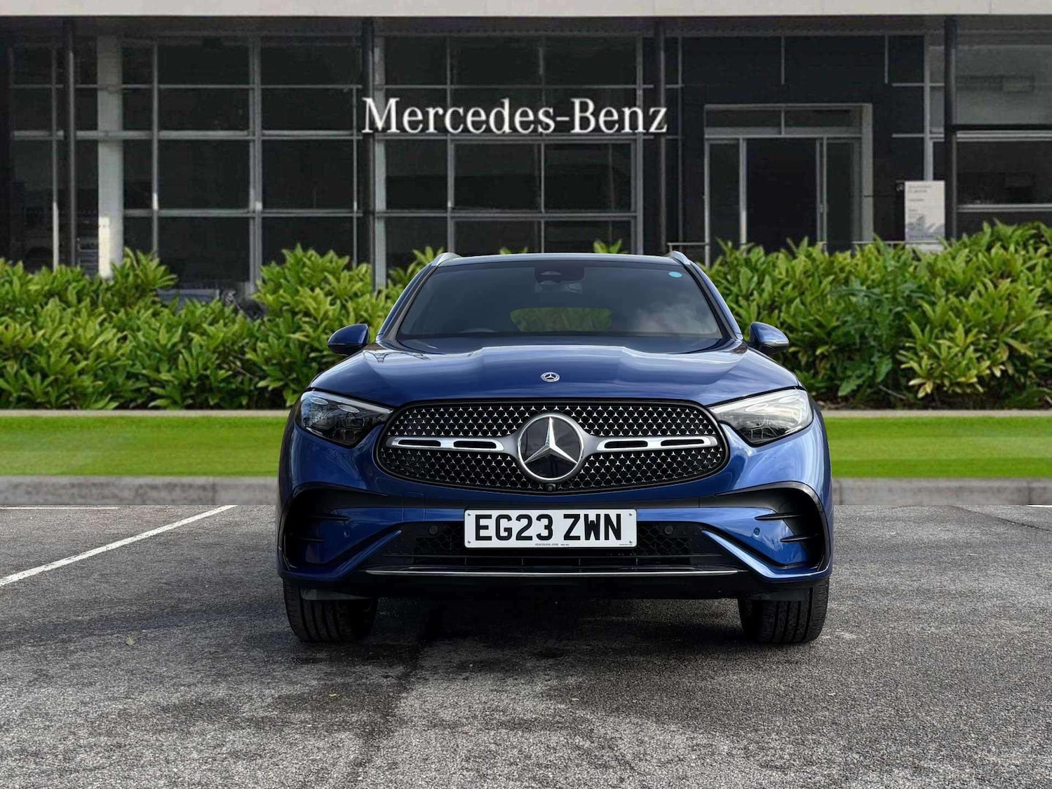 Used Mercedes-Benz GLC 2023 for sale - 76460527: Photo 4