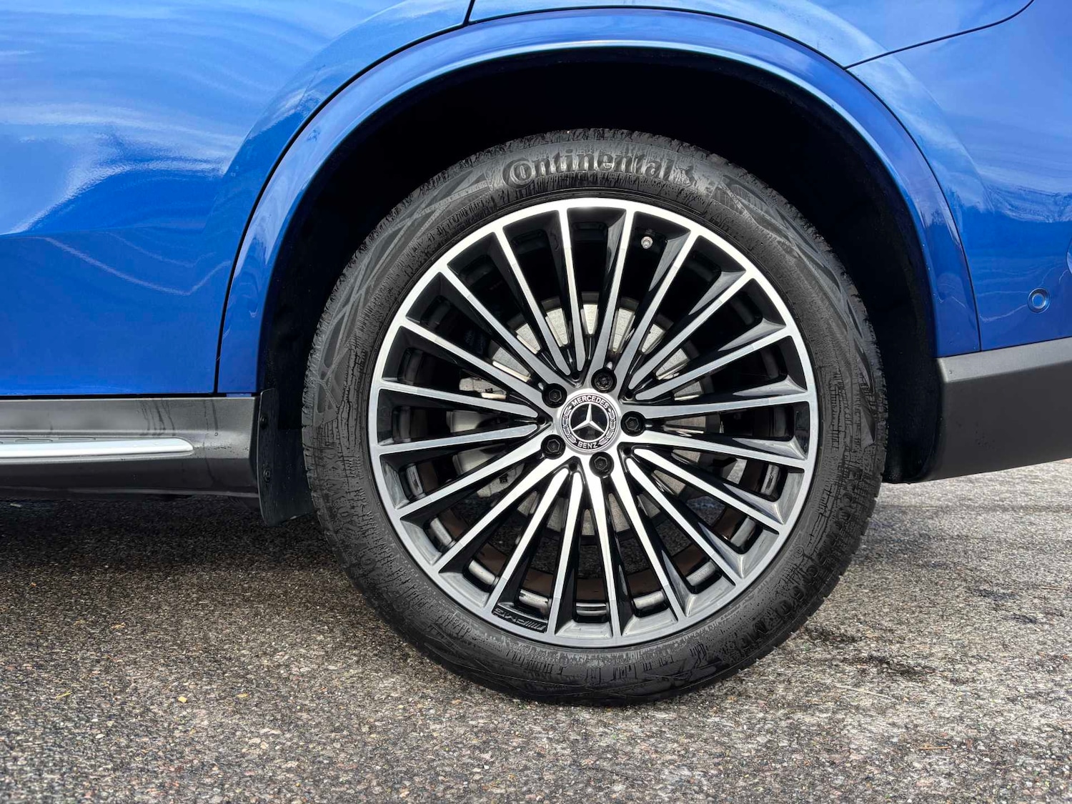 Used Mercedes-Benz GLC 2023 for sale - 76460527: Photo 9